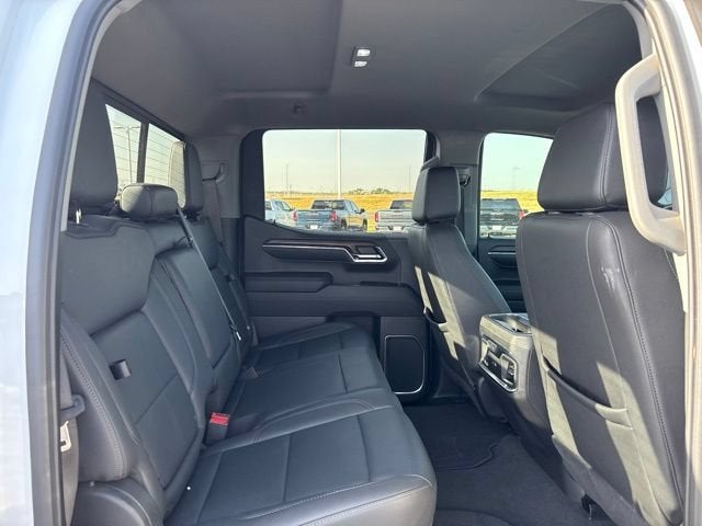 2024 GMC Sierra 1500 4WD Crew Cab Short Box SLT