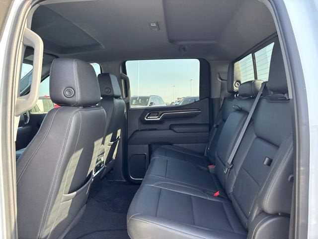 2024 GMC Sierra 1500 4WD Crew Cab Short Box SLT