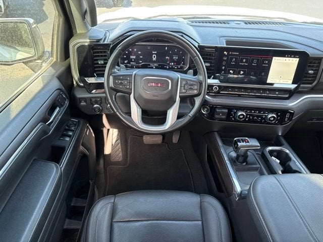 2024 GMC Sierra 1500 4WD Crew Cab Short Box SLT
