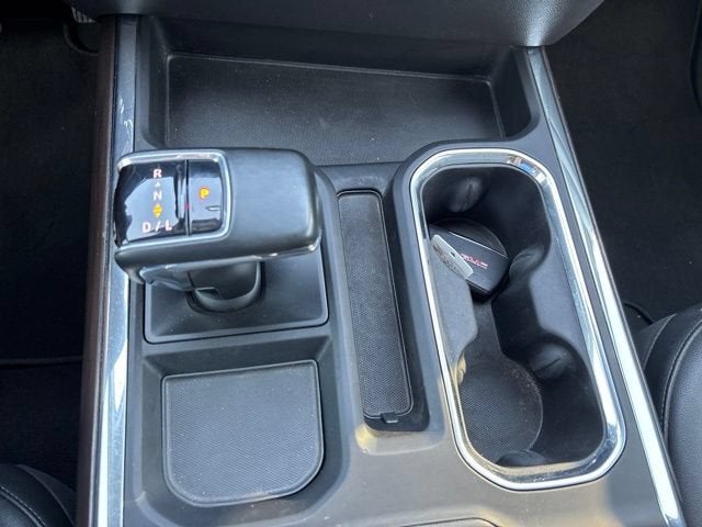 2024 GMC Sierra 1500 4WD Crew Cab Short Box SLT
