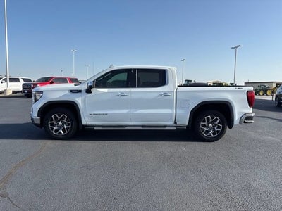 2024 GMC Sierra 1500 4WD Crew Cab Short Box SLT
