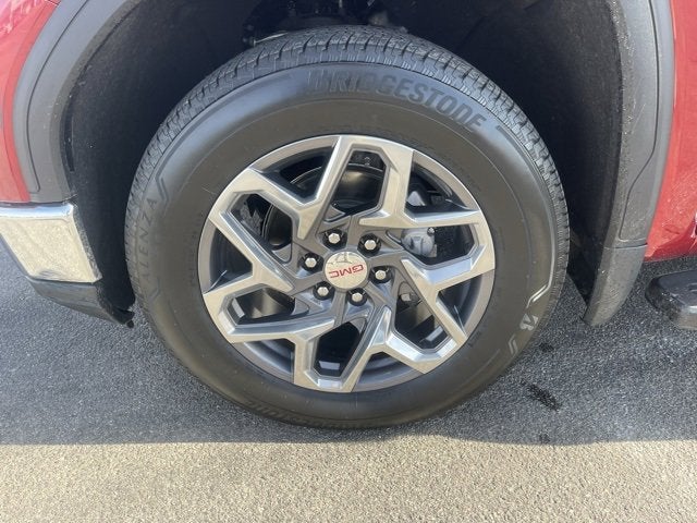 2022 GMC Sierra 1500 4WD Crew Cab Short Box SLT