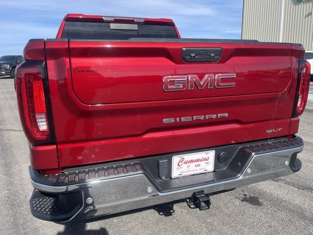 2022 GMC Sierra 1500 4WD Crew Cab Short Box SLT