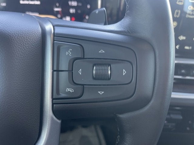 2022 GMC Sierra 1500 4WD Crew Cab Short Box SLT