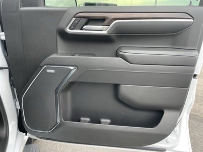 2022 GMC Sierra 1500 4WD Crew Cab Short Box SLT