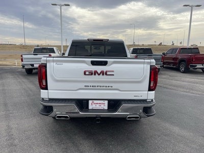 2022 GMC Sierra 1500 4WD Crew Cab Short Box SLT