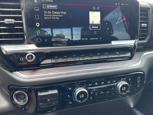 2025 GMC Sierra 1500 4WD Crew Cab Short Box SLT