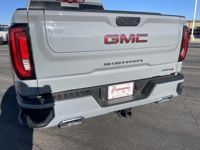 2024 GMC Sierra 1500 4WD Crew Cab Short Box AT4