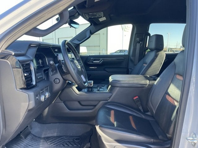 2024 GMC Sierra 1500 4WD Crew Cab Short Box AT4