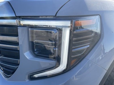 2024 GMC Sierra 1500 4WD Crew Cab Short Box AT4