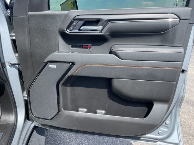 2025 GMC Sierra 1500 4WD Crew Cab Short Box AT4