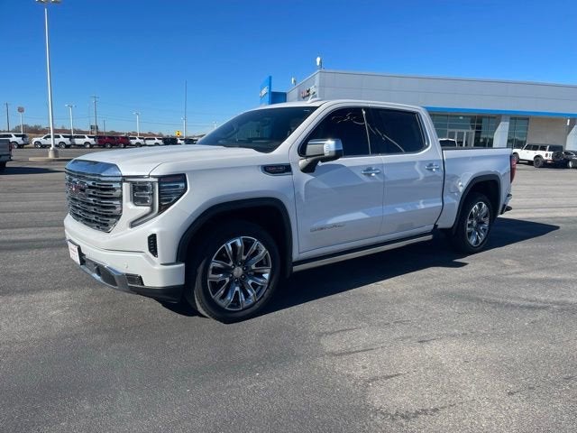 2023 GMC Sierra 1500 4WD Crew Cab Short Box Denali