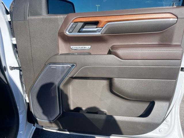 2023 GMC Sierra 1500 4WD Crew Cab Short Box Denali