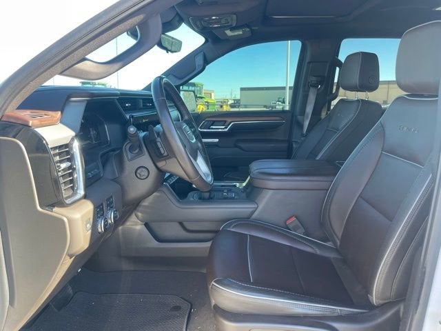 2023 GMC Sierra 1500 4WD Crew Cab Short Box Denali
