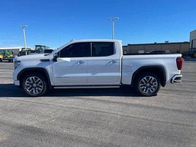 2023 GMC Sierra 1500 4WD Crew Cab Short Box Denali