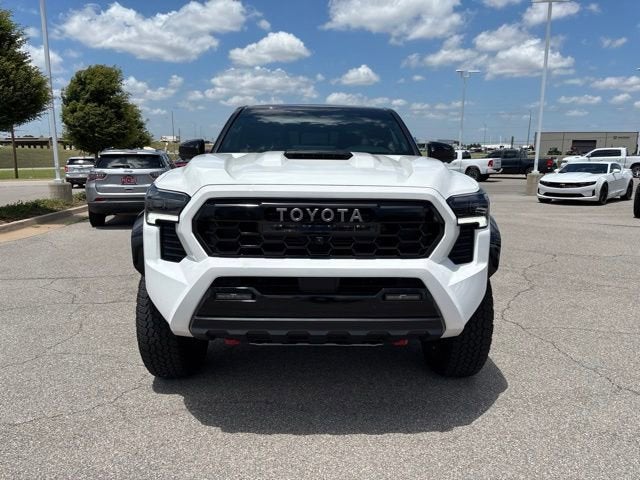 2025 Toyota Tacoma Hybrid TRD Pro