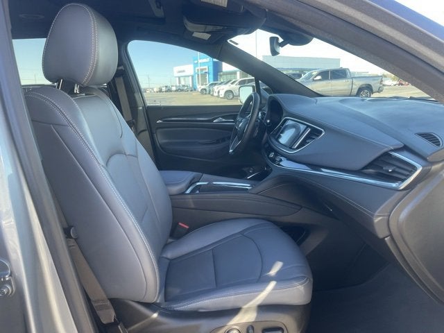 2024 Buick Enclave Essence FWD