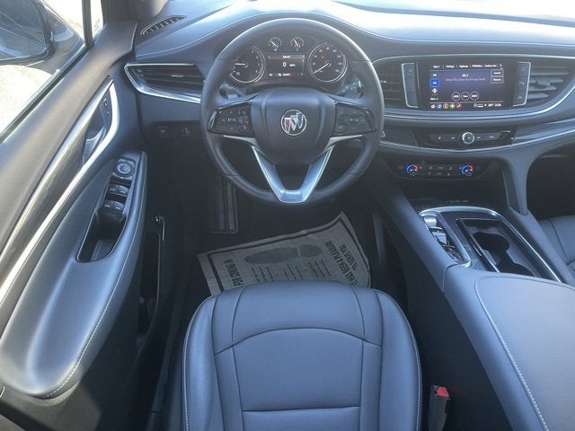 2024 Buick Enclave Essence FWD
