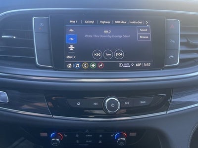 2024 Buick Enclave Essence FWD