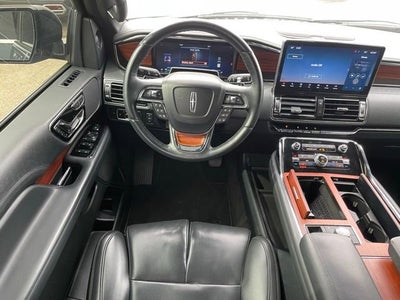 2024 Lincoln Navigator Premiere