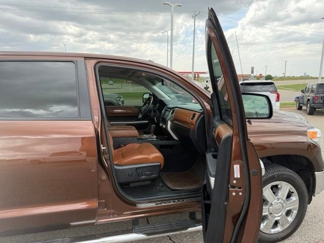 2014 Toyota Tundra 4WD Truck 1794