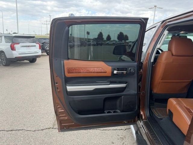 2014 Toyota Tundra 4WD Truck 1794