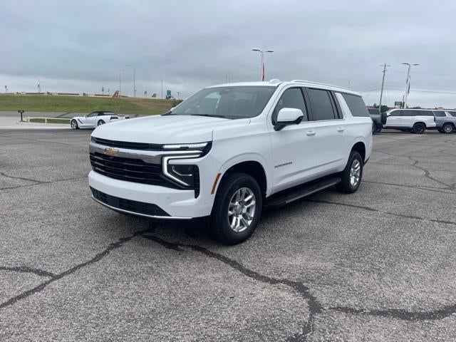 2025 Chevrolet Suburban LS